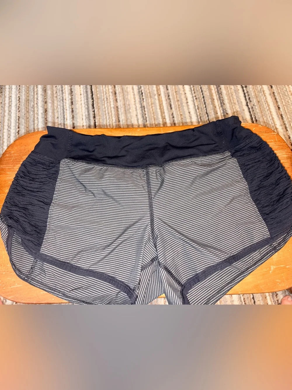 Lululemon Running Shorts with Dual Zip Pockets – Size 8